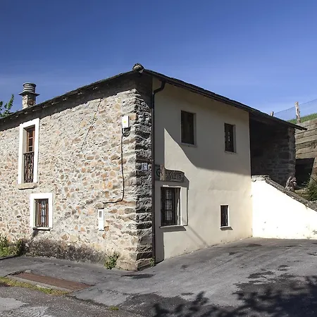 Casa De Aldea Vache * Нараваль